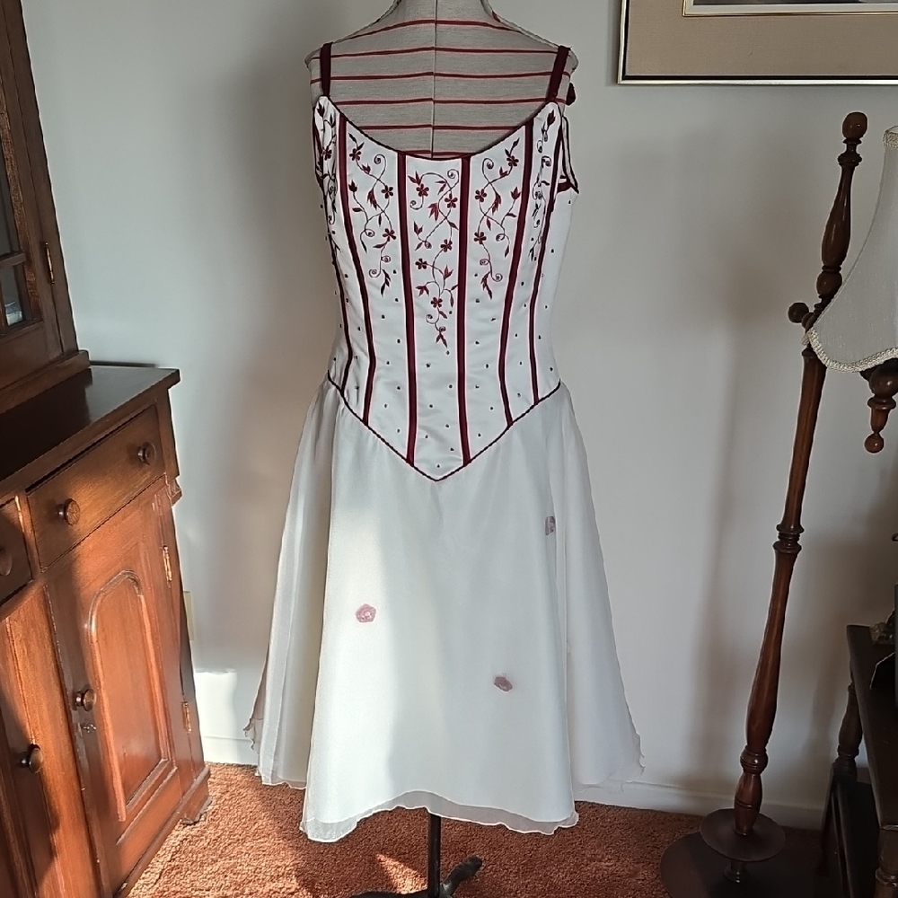 Sincerity Bridal - Vintage White and Maroon / Burgundy Floral Embroidered Dress​